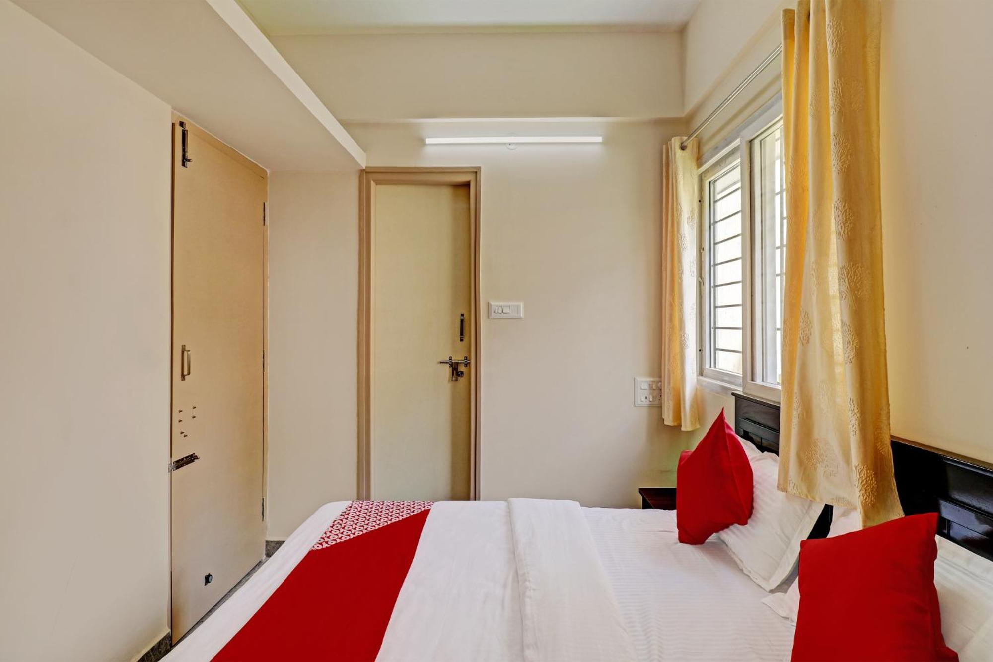 Oyo Flagship 81483 Manyatha Inn Service Apartment Bangalore Extérieur photo